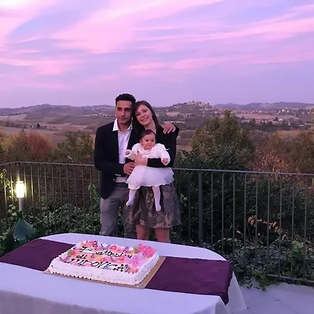 Enoagriturismo L' Acino D'uva Feriegård *