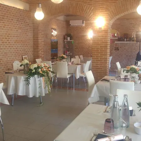 Enoagriturismo L' Acino D'uva *