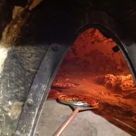 Enoagriturismo L' Acino D'uva Feriegård *