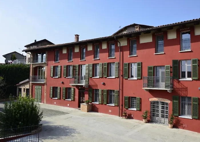 مزرعة للإقامة Enoagriturismo L' Acino D'uva *