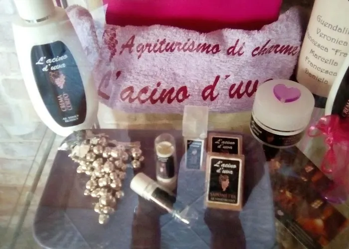 Enoagriturismo L' Acino D'uva مزرعة للإقامة